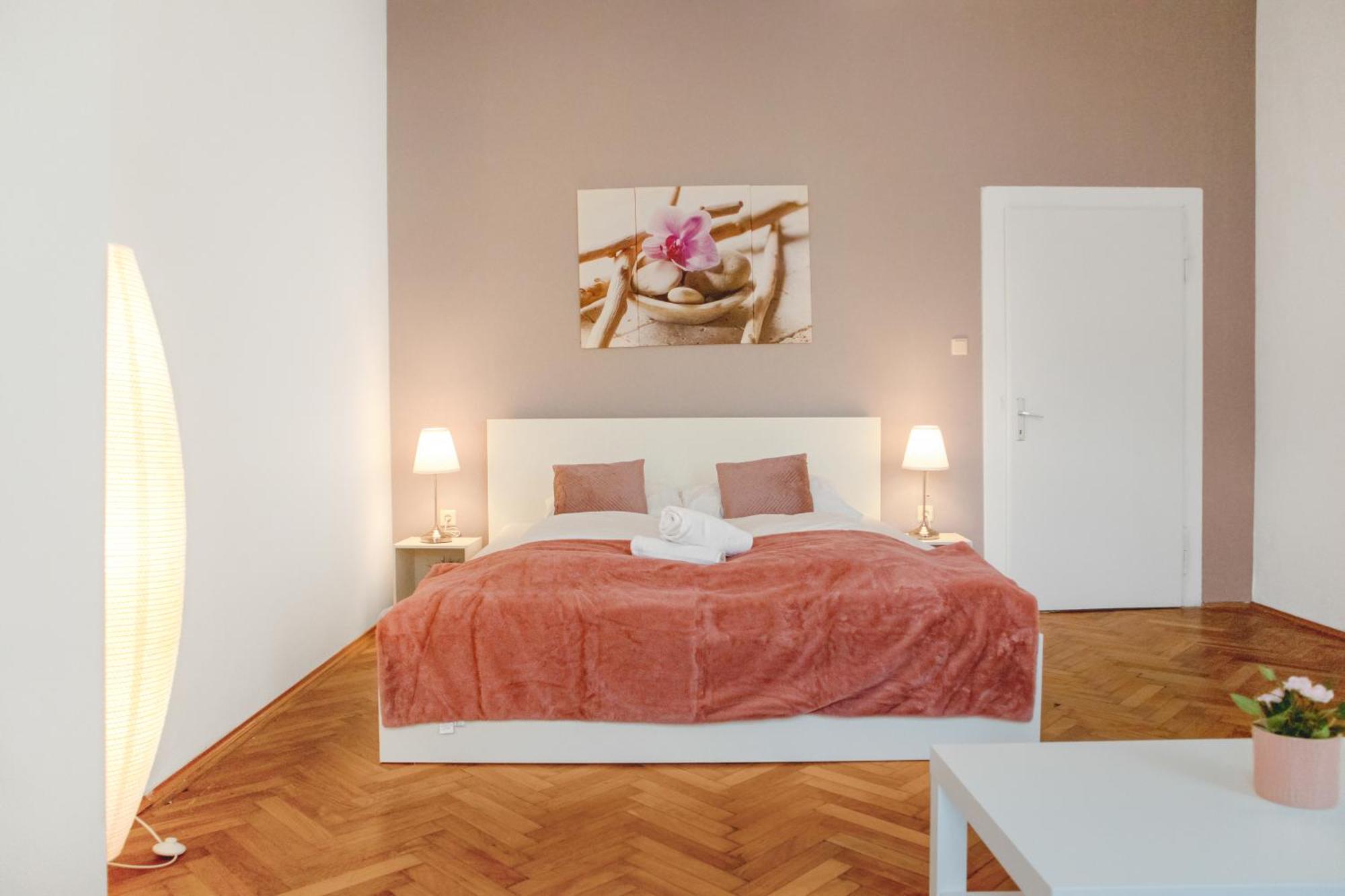 Commodious 3Br Apt. Ideal For Families And Friends Lägenhet Wien Exteriör bild